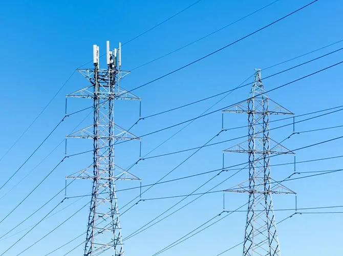 Torre della linea di trasmissione